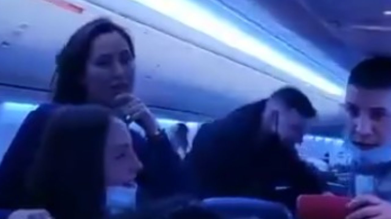 Transport Canada fines passengers of Sunwing party plane
