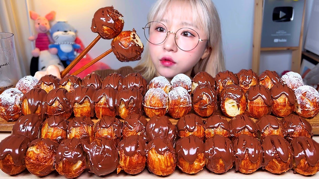 누텔라 타코야끼.. 아니고 누텔라 크로플볼 디저트 먹방 Dessert Mukbang