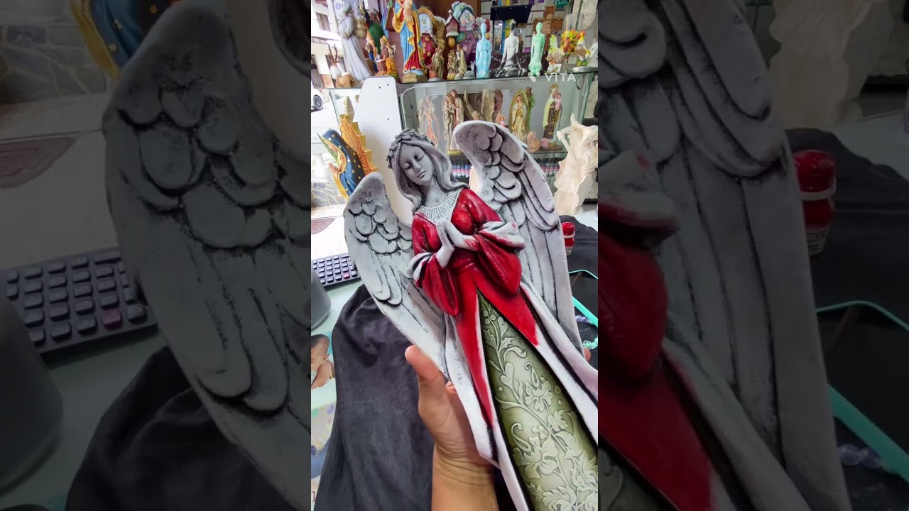 ÁNGEL DE LA PAZ EN LA TIERRA( técnicas mixtas)