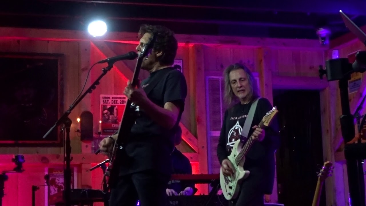 Kasim Sulton's Utopia-Play This Game