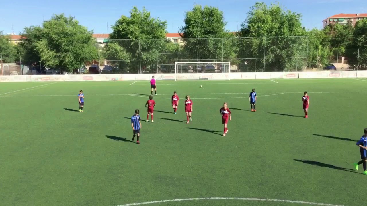 CD Madrid Sur Latina (4) 1 - 1 (5) Colegio el Prado A (Semifinales)