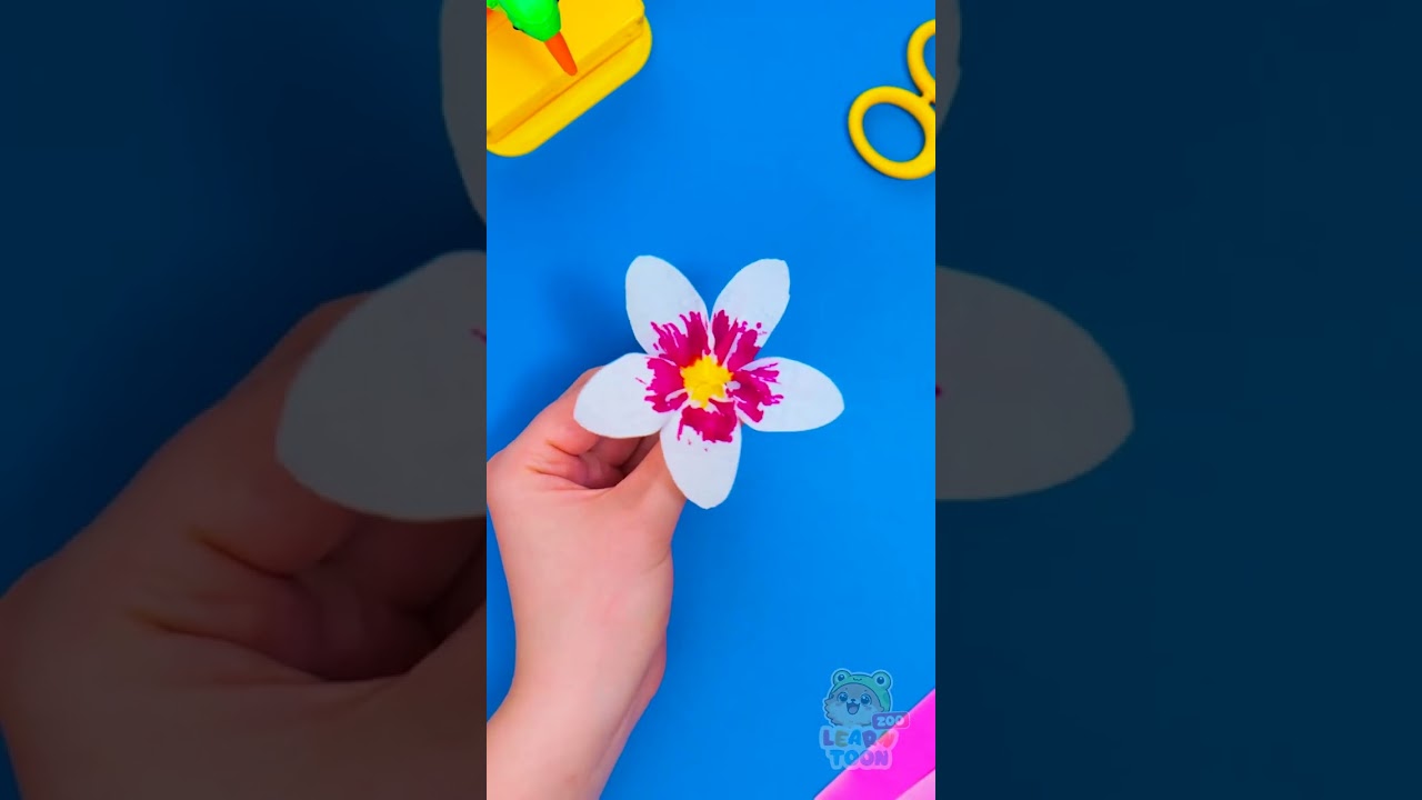 🌸 They Bloom Like Real Flowers! 😲 Magic Water Trick! 💧 #DIY #Kids #Shorts
