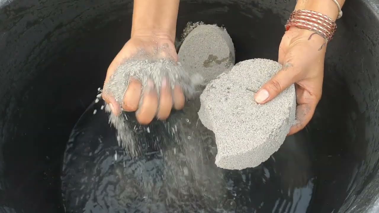 Asmr - Crispy crunchy sand cement crumbling in water 💦