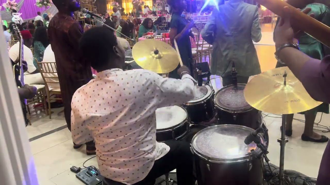 Praise of breakthrough & Wonders by Min Grace  unforgettable experience 🔥😱 #viralvideo #praiseleader