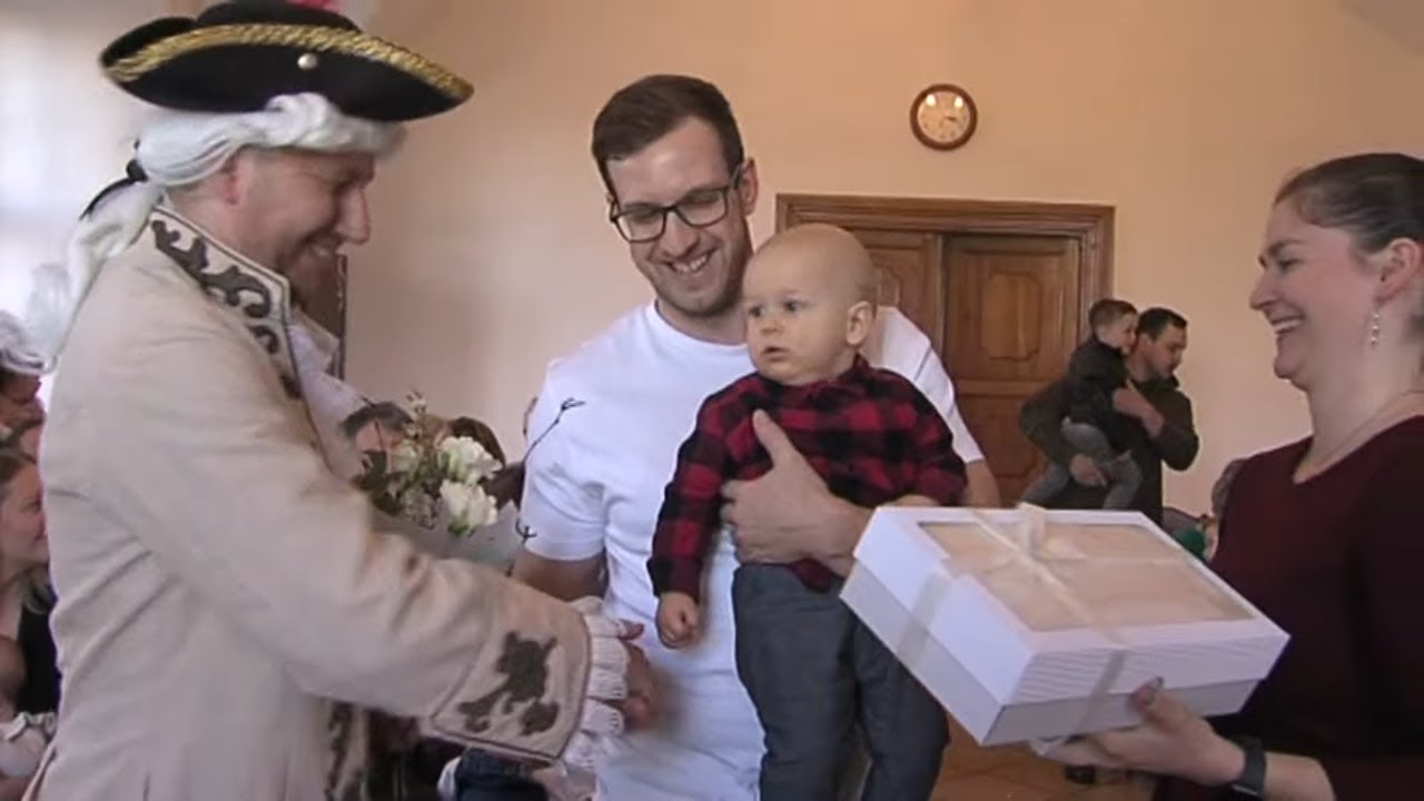 🍼 17 nových občánků: Reportáž z Velkých Hoštic 🎥 │ #Hlucinsko.TV │ @TelevizeHlucinsko