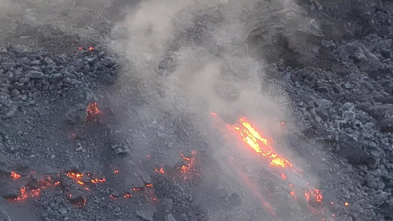 CRASHING LAVA FLOWS IN MERADALIR, ICELAND