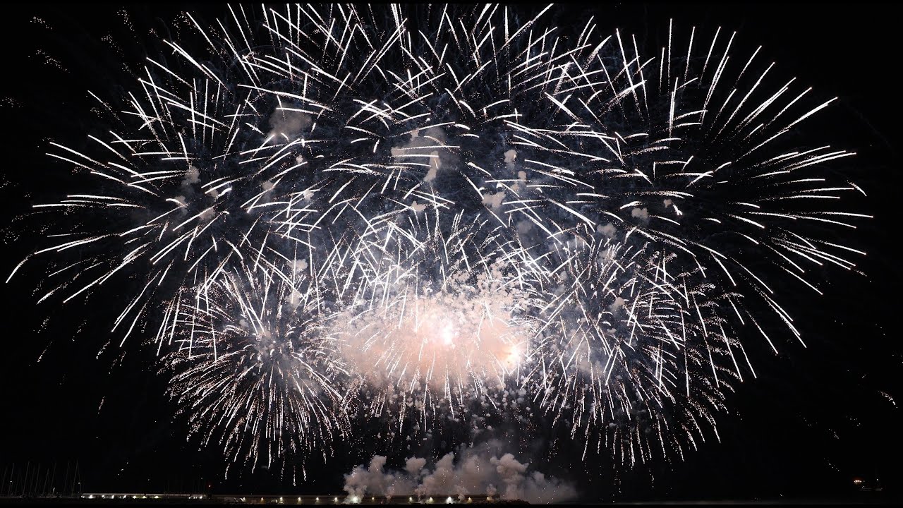 Grandioso spettacolo pirotecnico in onore di San Matteo a cura di Di Matteo - Salerno 21/09/2024