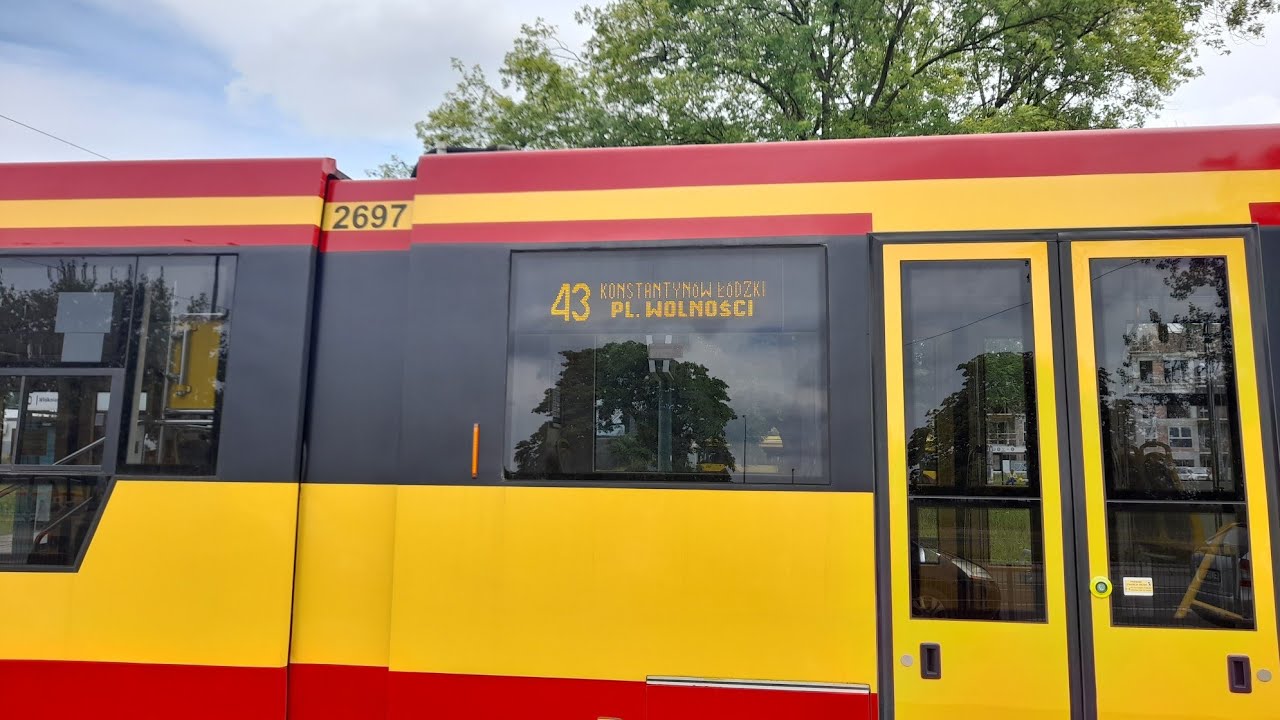 Düwag M8CN #2697 - MPK Łódź - linia 43 (2)