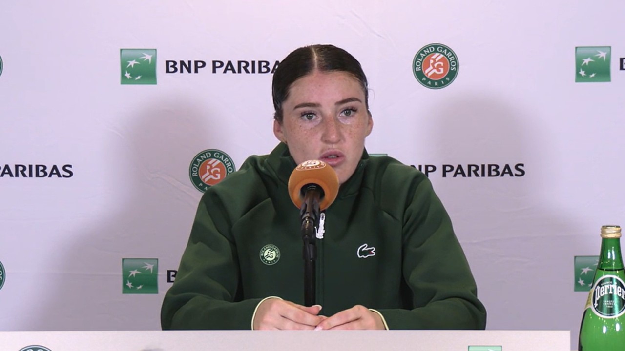 Roland-Garros 2026 - Elsa Jacquemot battue par Aryna Sabalenka : &ldquo;Je n&rsquo;ai pas &eacute;t&eacute; impressionn&eacute;e&rdquo;
