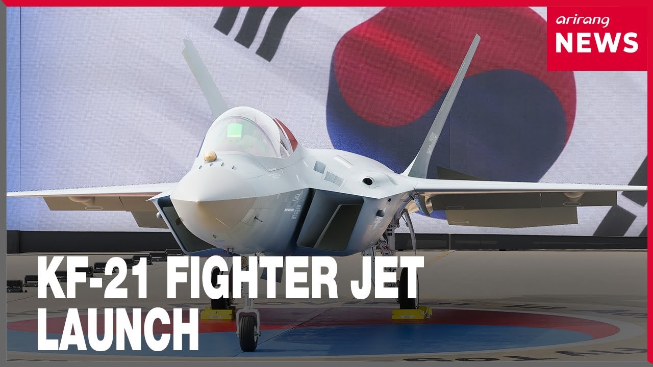 President Lee calls KF-21 fighter jets 