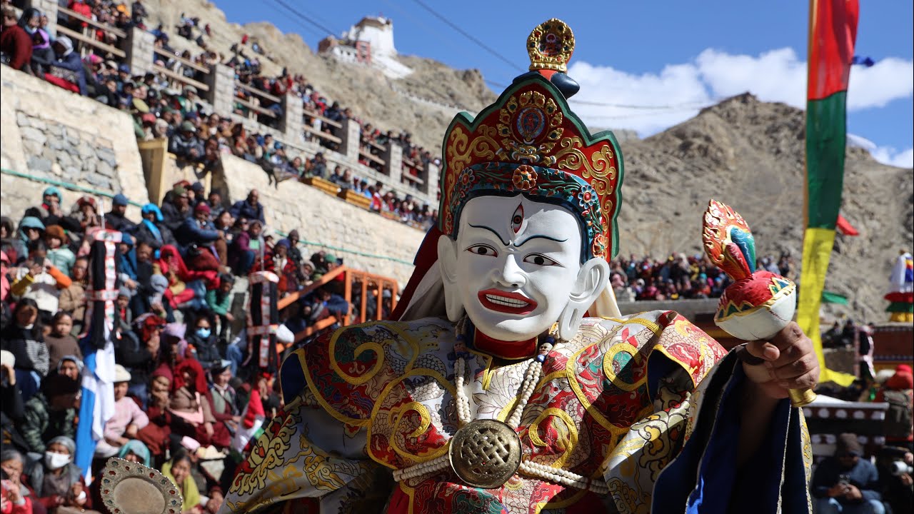 Dosmochey is a winter festivals celebrated in Leh, Ladakh. 