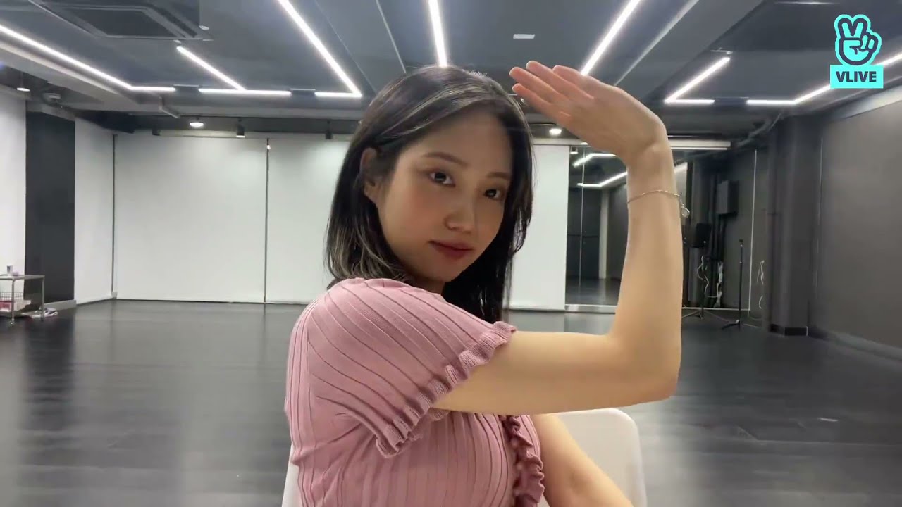 다이아 주은 DIA Jueun jamming to AESPA - Next Level