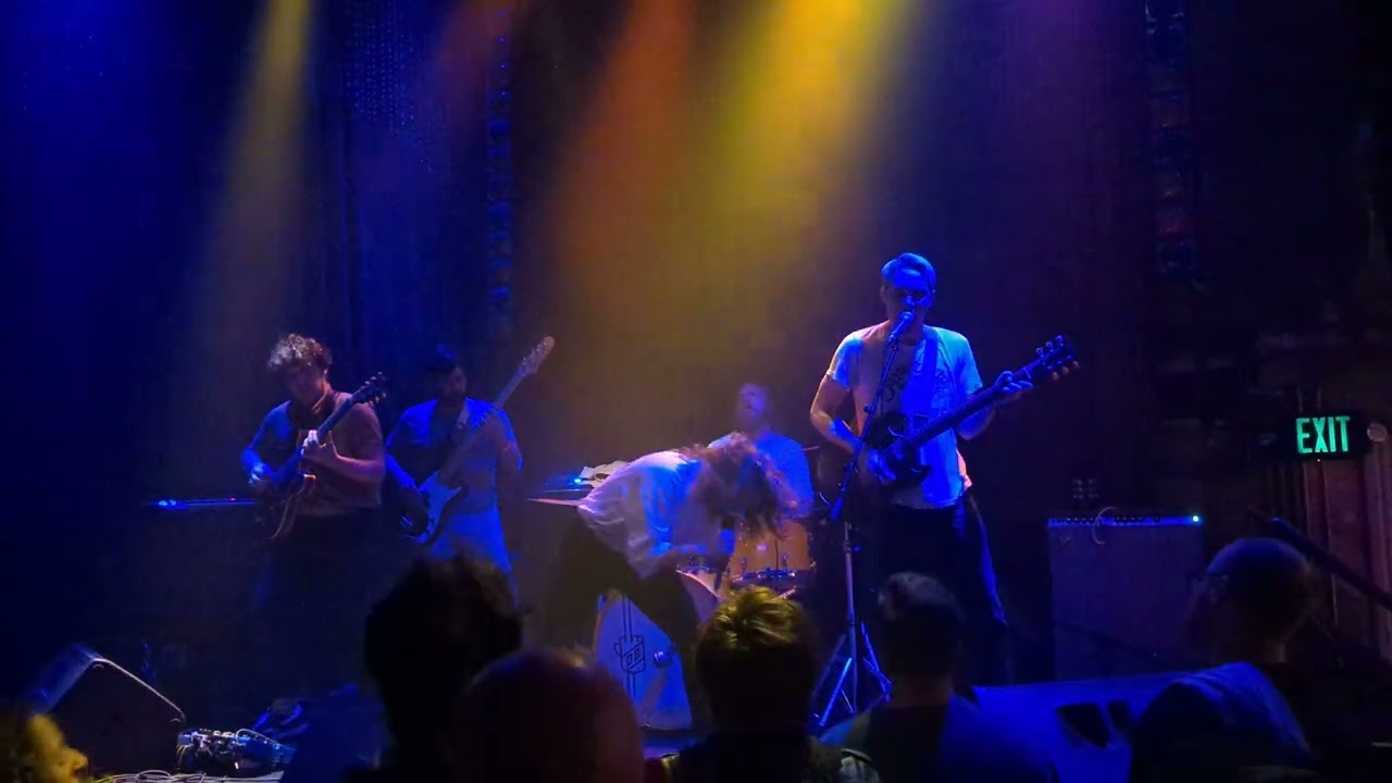 20231015 - A Giant Dog - Watch It Burn - Live at Johnny Brenda's, Philadelphia, PA