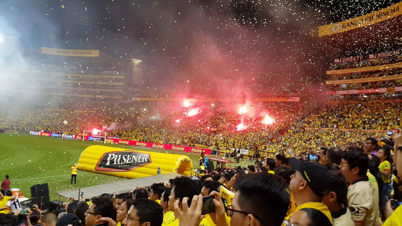 ENLOQUECE EL MONUMENTAL!!! Gran recibimiento al Idolo en su Noche Amarilla ( 4k UHD )