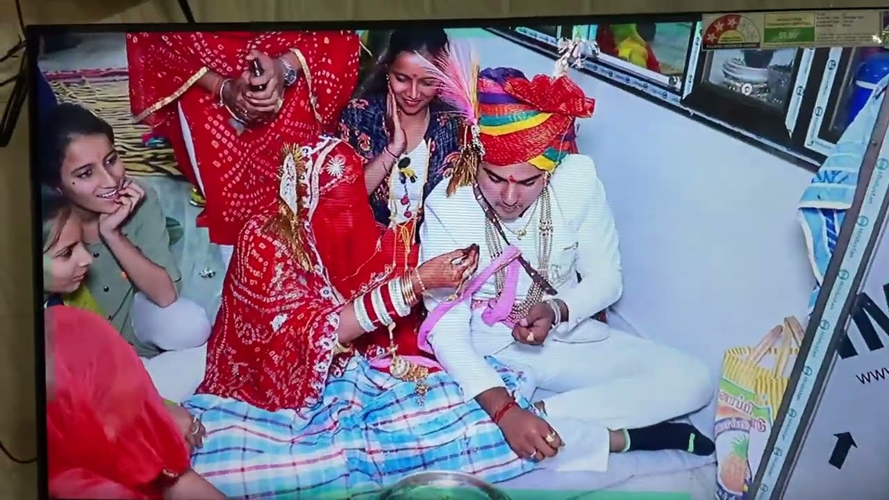 Sumi ke sasural ki shaadi  ka video ..? Nhi dekhi toh deklo   