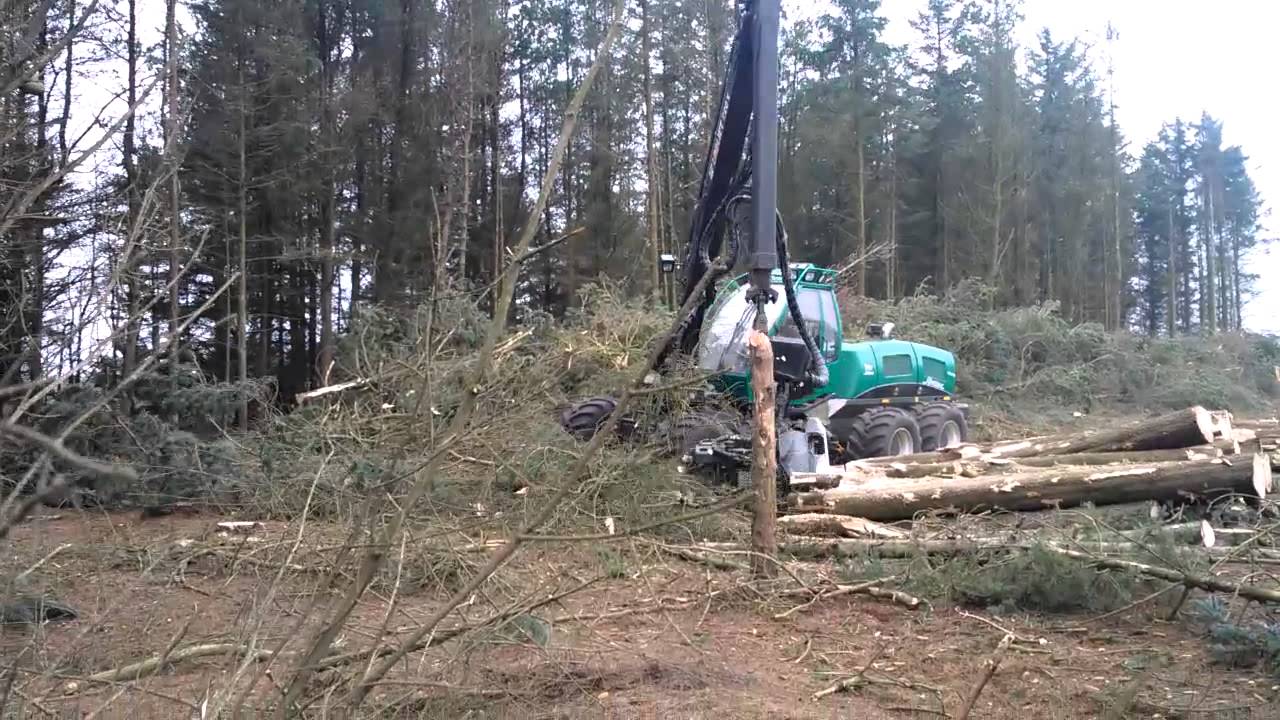 Forest Harvester Silvatec 8266 TH