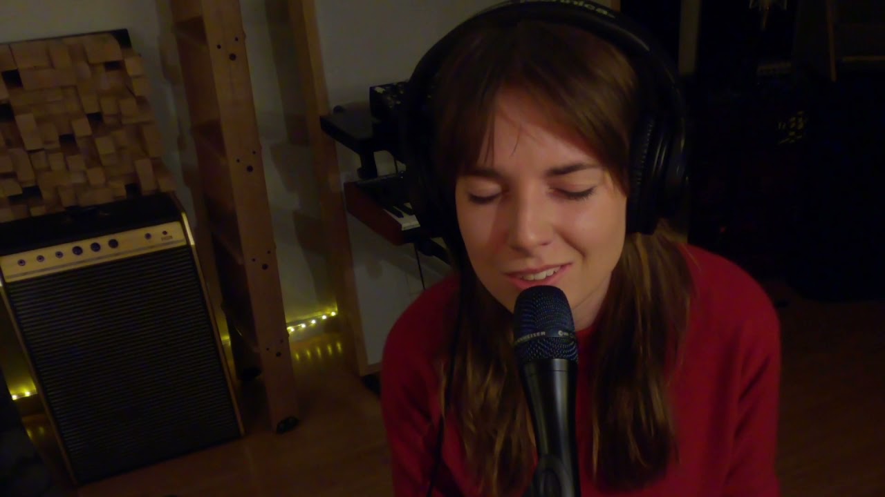 Angie McMahon - Online Piano Concert (The Perch Studio, Castlemaine)