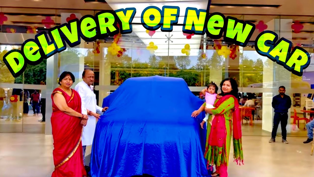 Taking Delivery of New Car | Wagon R VXI | Raebareli, Uttar Pradesh | Roving Couple