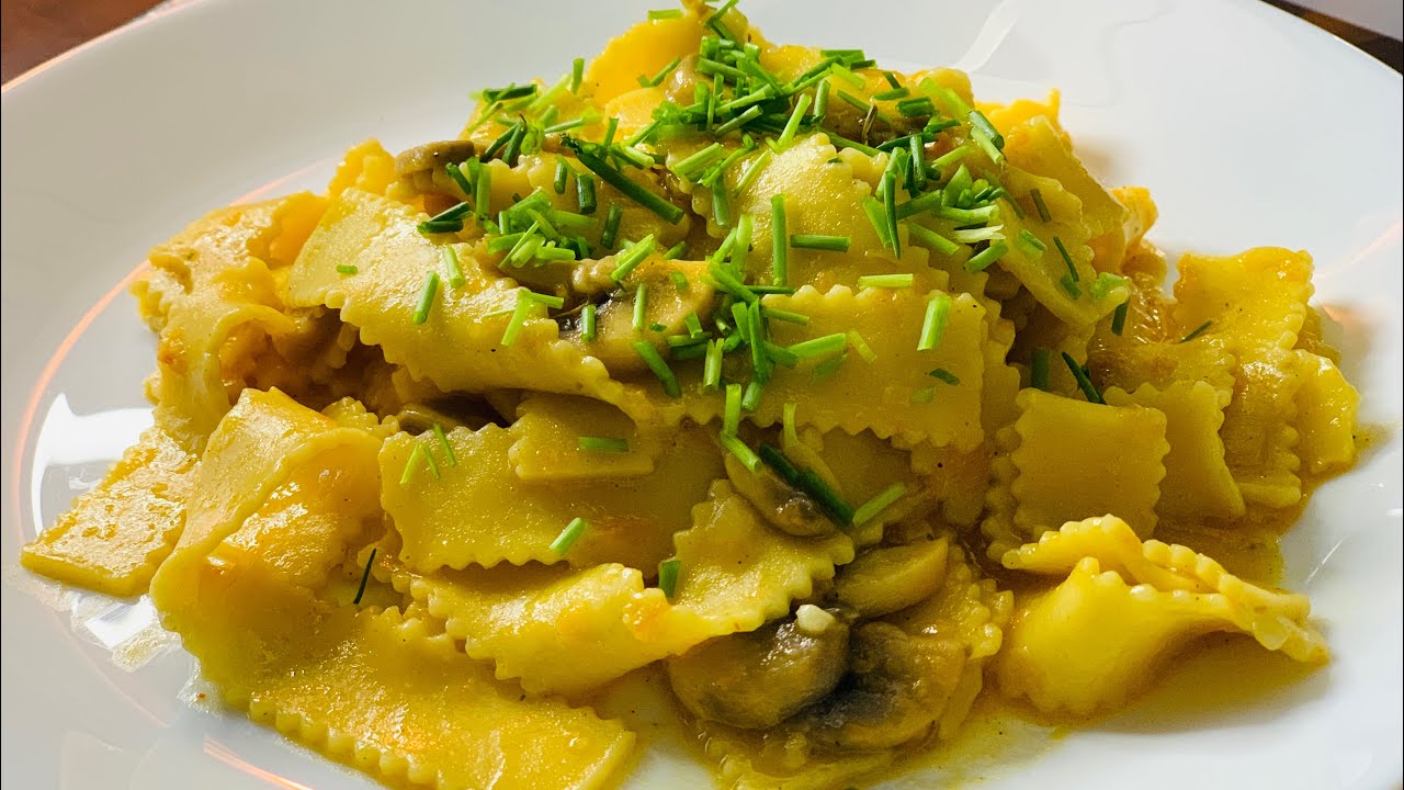 Nudeln mit Pilzen / Макароны с грибами