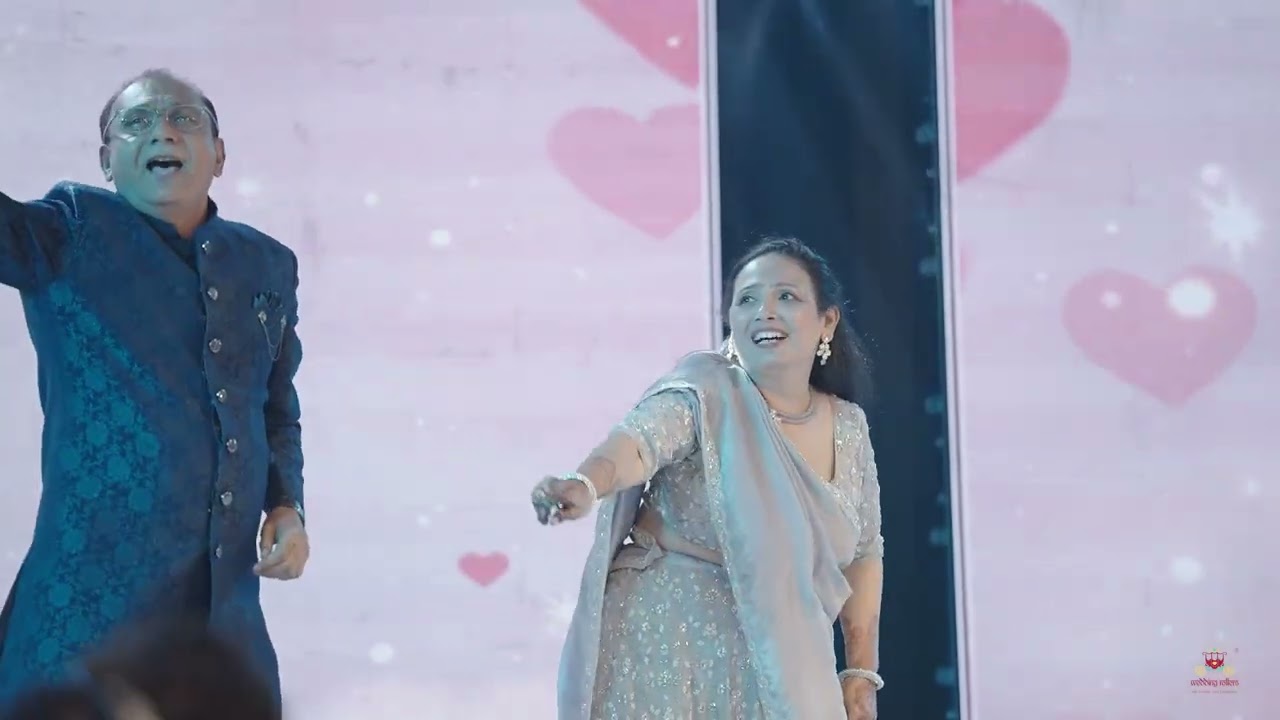 Bride Parents Sangeet Dance Performance - Tere vaaste, Main toh raste se, Mere mehboob mere sanam