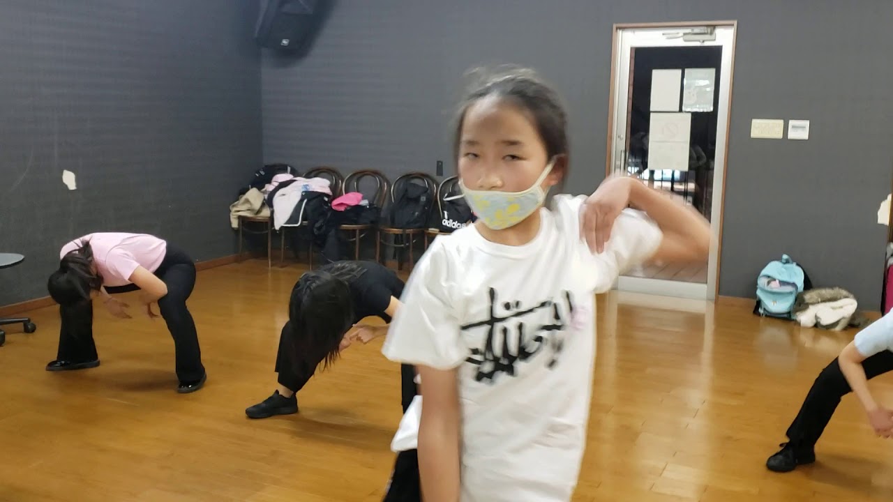 chihiro waack class