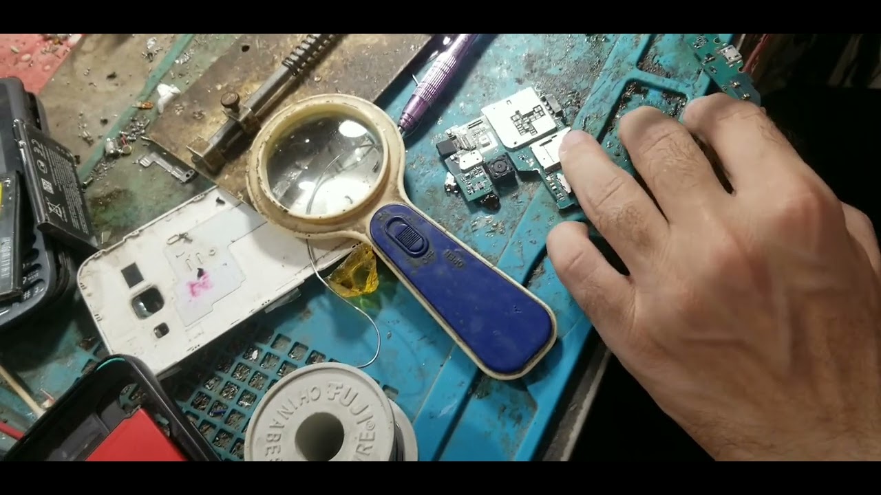 Samsung J100h  battery temperature too high Charging paused