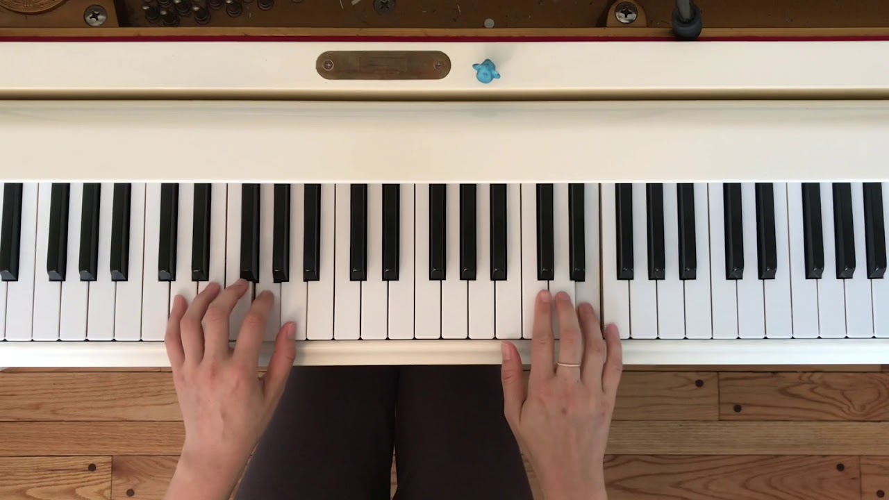 Sarabande (E minor) Largo [Solo Piano] - Arcangelo Corelli