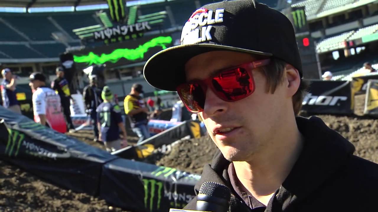 Supercross LIVE! 2014 - Behind the Scenes with Wil Hahn at the Third Anaheim Race