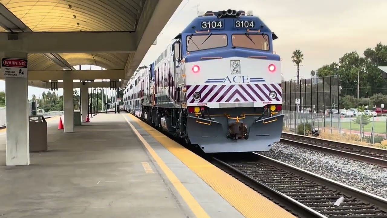 The Complete Caltrain Evening Rush hour at Tamien on October 9, 2023