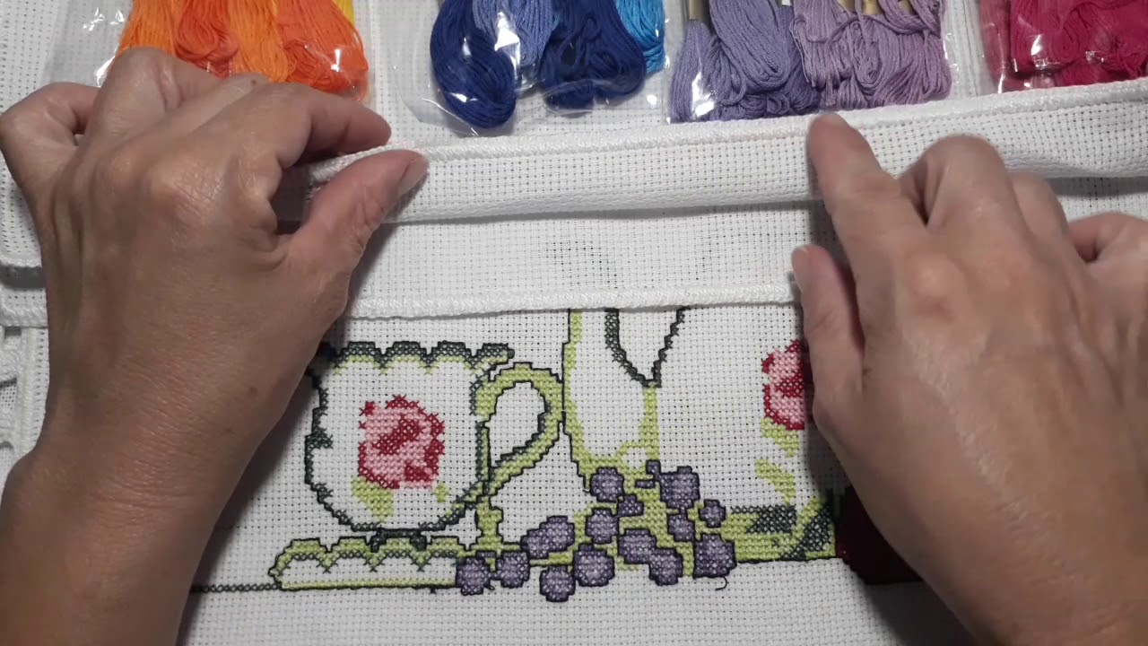 Ponto cruz - Iníciando  Uma Peça video 1