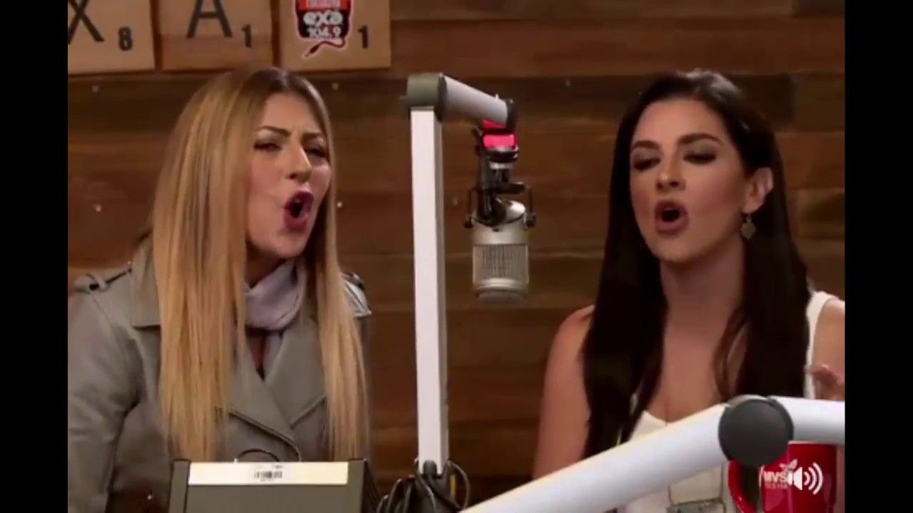 OV7 cantando 