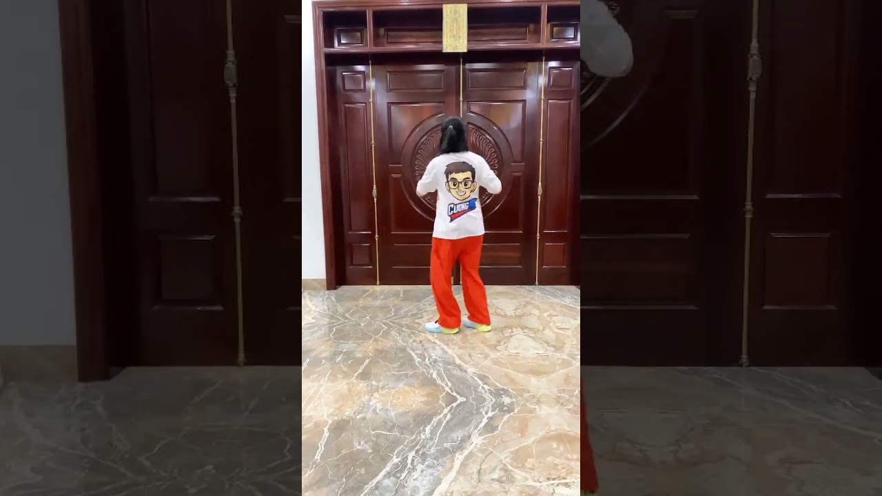 #shuffledance Gi&oacute; trong tim em.bđ:Đinh Mơ