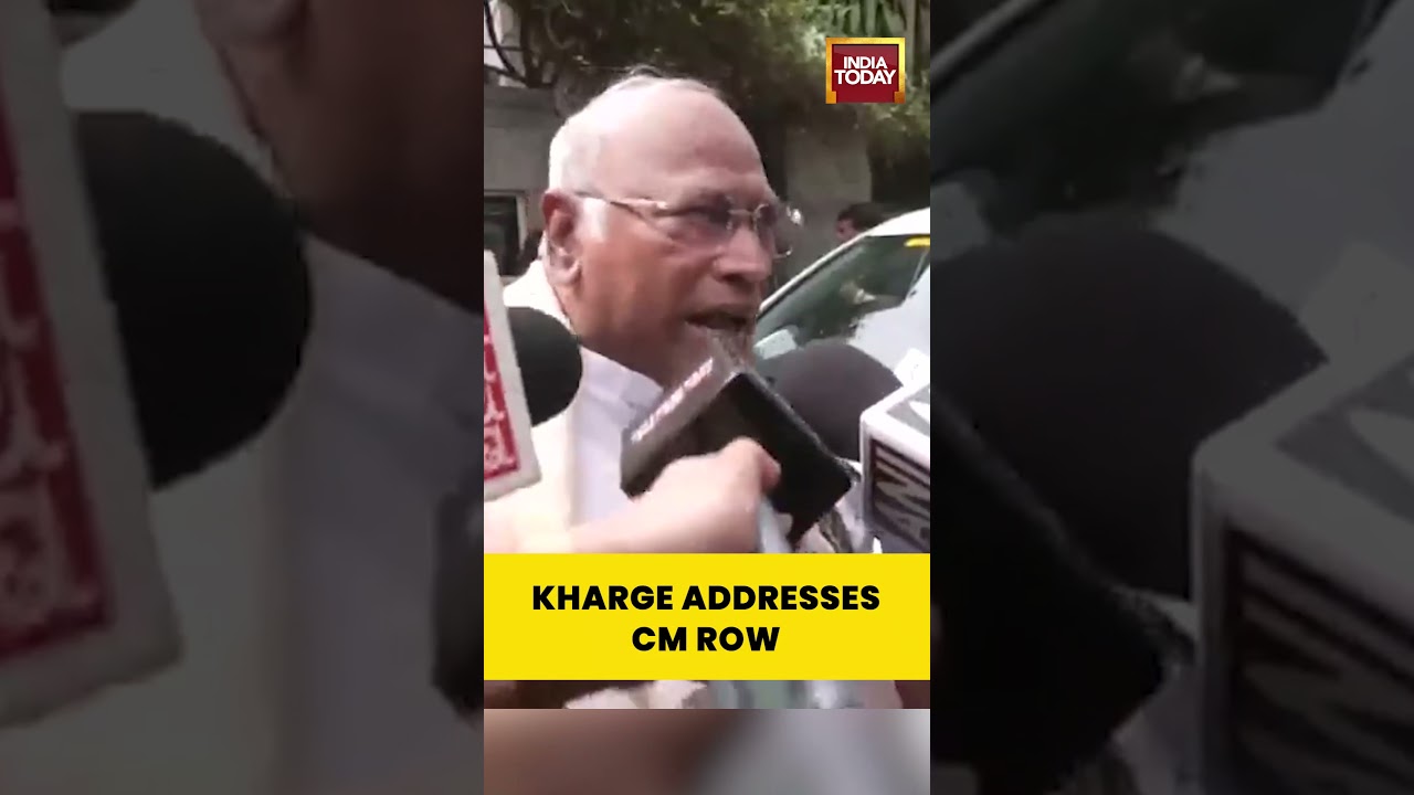 Mallikarjun Kharge on Karnataka CM Row: Rahul Gandhi, High Command to Decide #kharge #congress
