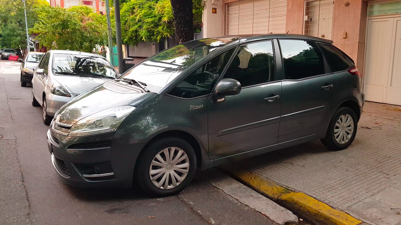 VENDIDO! Citroen C4 Picasso. Origine 1.6 HDI MT - 2013 - Autos de Garage -