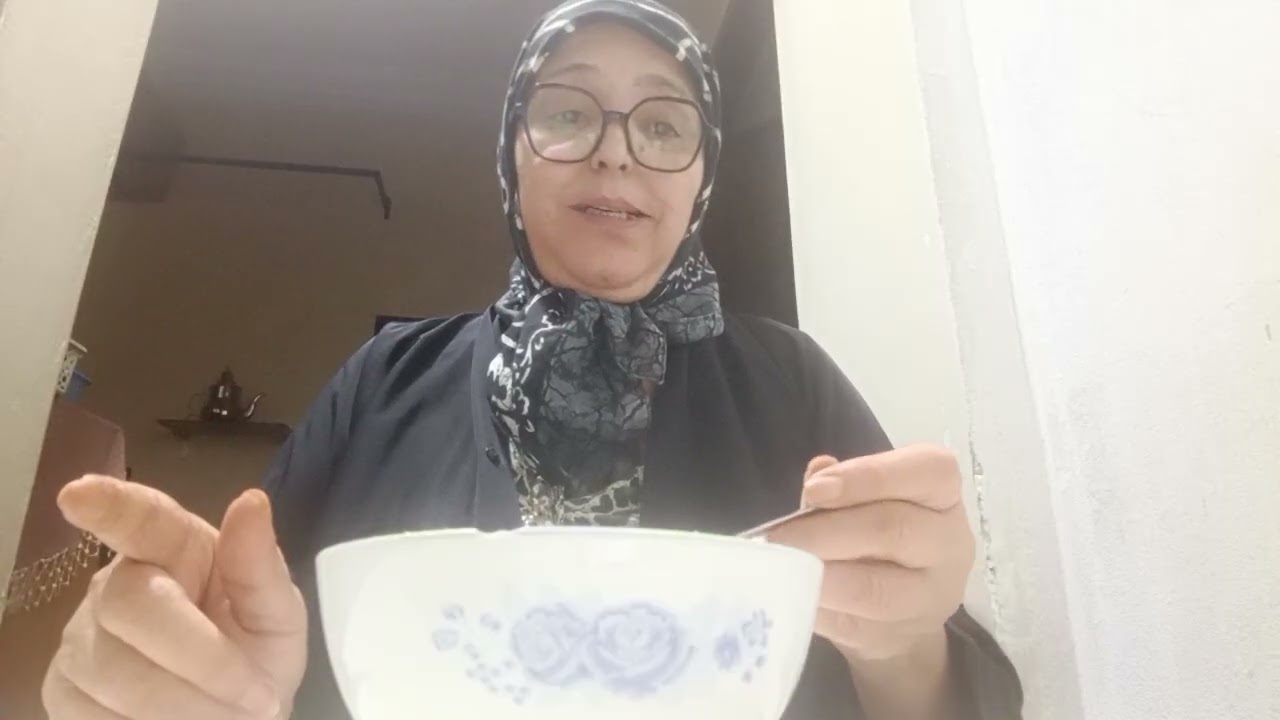 مشهيتكوم شربا بقيمرن وسبنيخ ديزهاكلم وعر ومشينت معمرين العون 