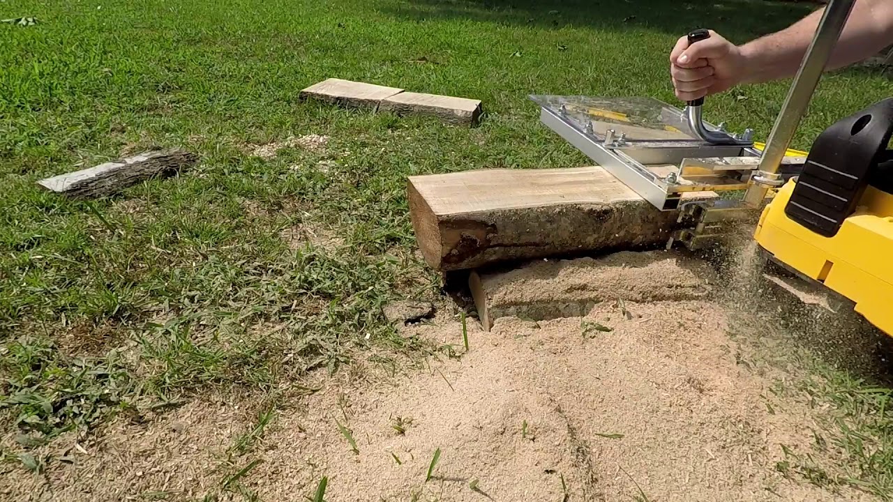 Turning A Dewalt Flexvolt Electric Chainsaw Into A Alaskan Mill: Part 2 Cutting The Slabs