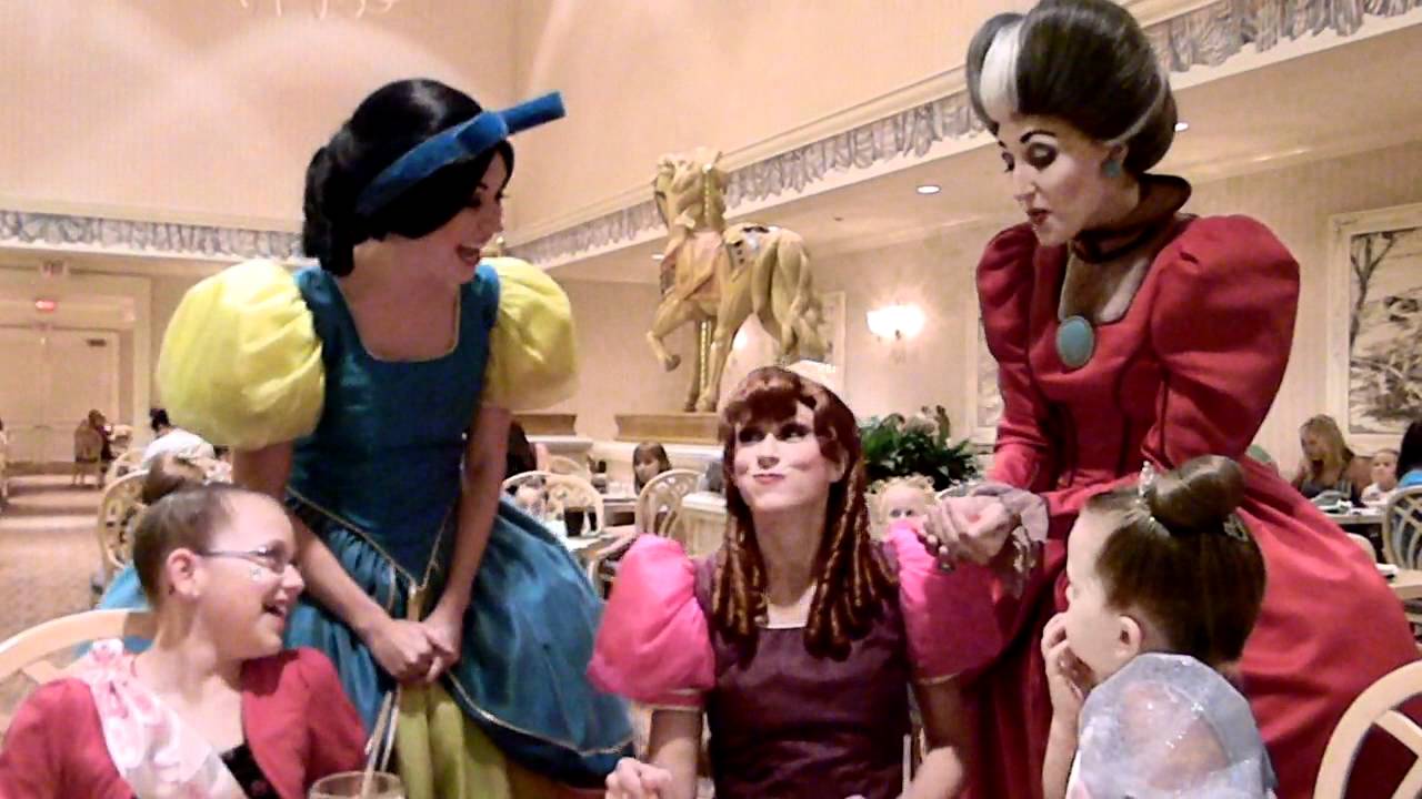 Princess Gummy Bear Contest at Disney