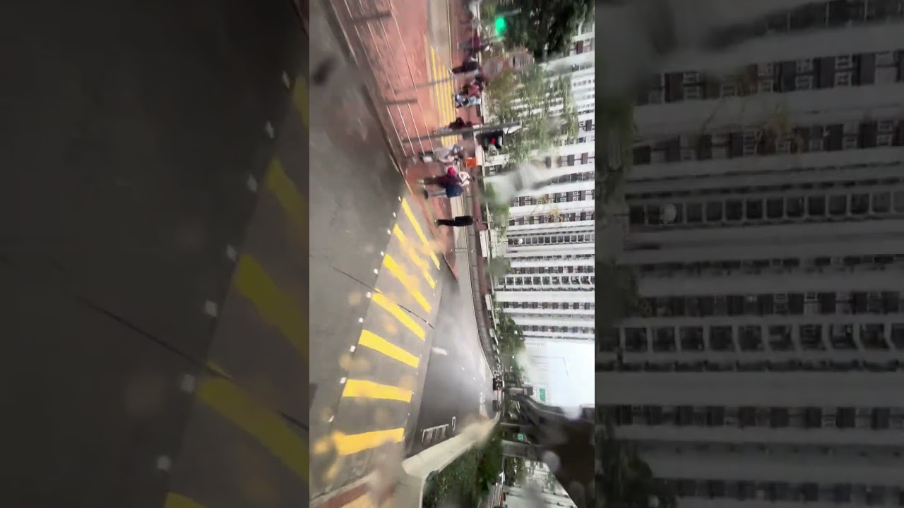 100訂閱特別片￼車手爽飛金色MMC 110九巴UK 5780。東盛苑去白加士街￼