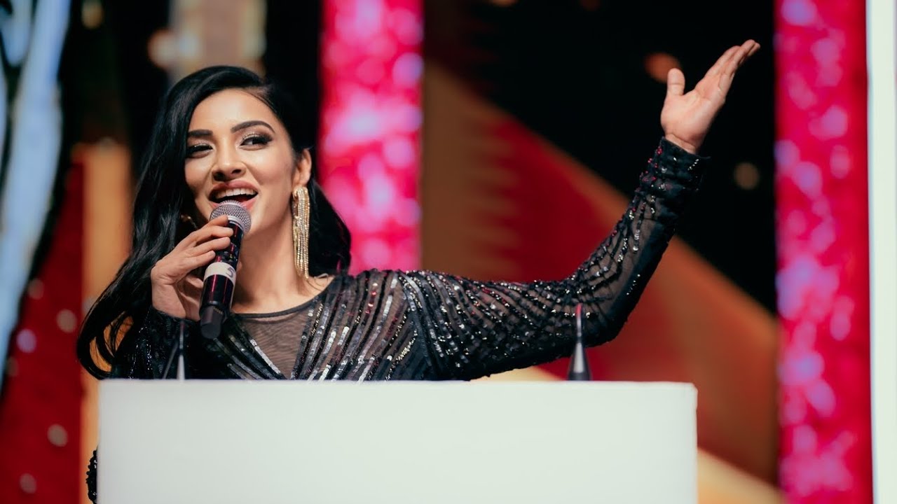 AakritiiNarulaa | Best Corporate Emcee | Sports Presenter | Formal Event | Formal English Showreel