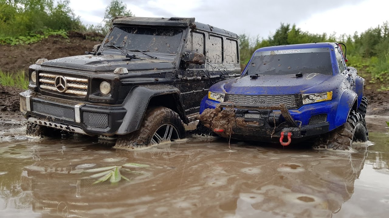 Много грязи. ГЕЛИК G500 против TRX-4 Sport. Резина решает?