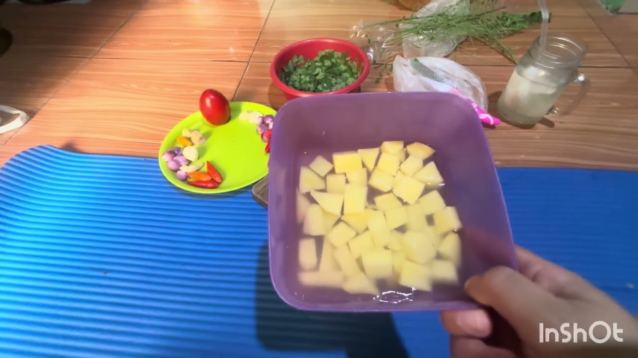 Pertama kali masak daun kelor rasanya mantap sekali #adayinmylife 