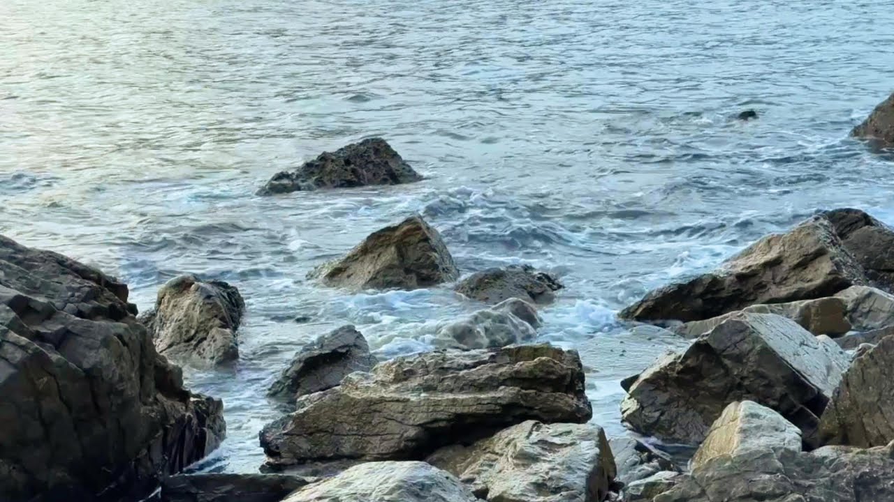 Calm Sea View 🌊 3 Hours of Relaxing Ocean Waves for Deep Relaxation