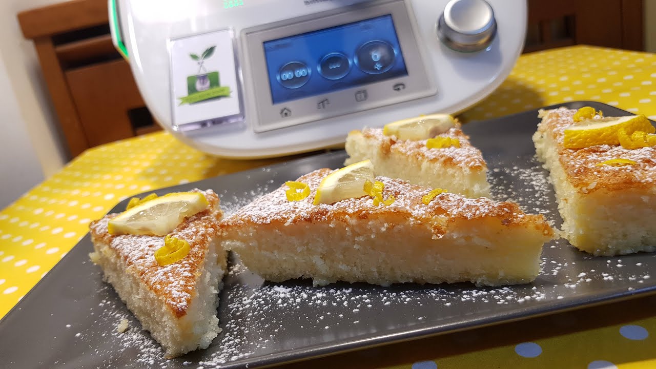 Torta cremosa al limone e cioccolato bianco irresistibile con il bimby 