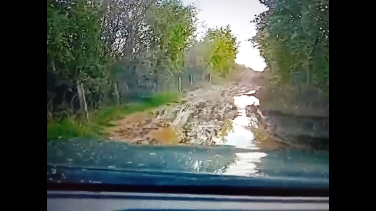 Suzuki S-Cross, Off-Road #26 - Muddy Country Road