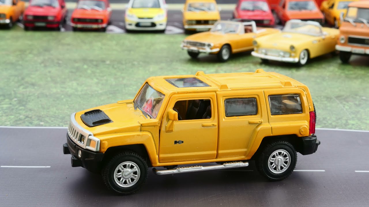 S&aacute;rga aut&oacute;k 2. 🚕🚖🚜🚖