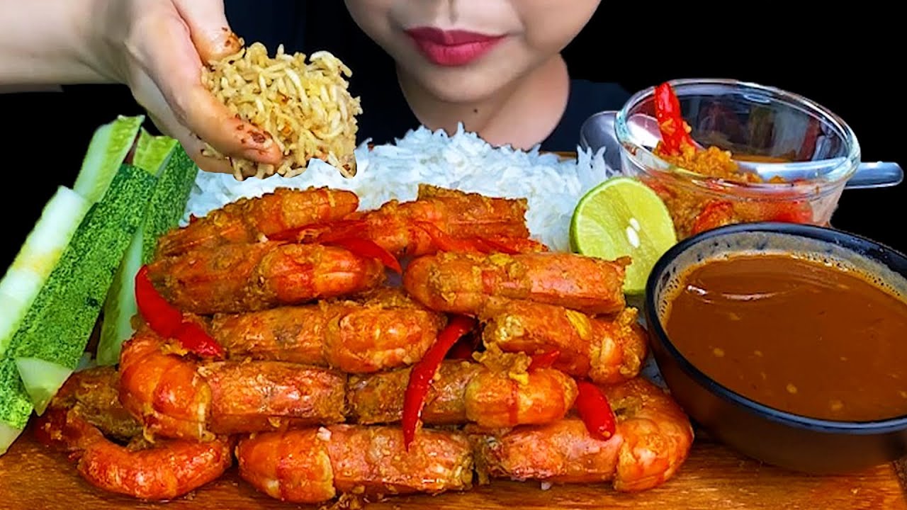 GARLIC BUTTER  SHRIMP & SPICY FISH PASTE