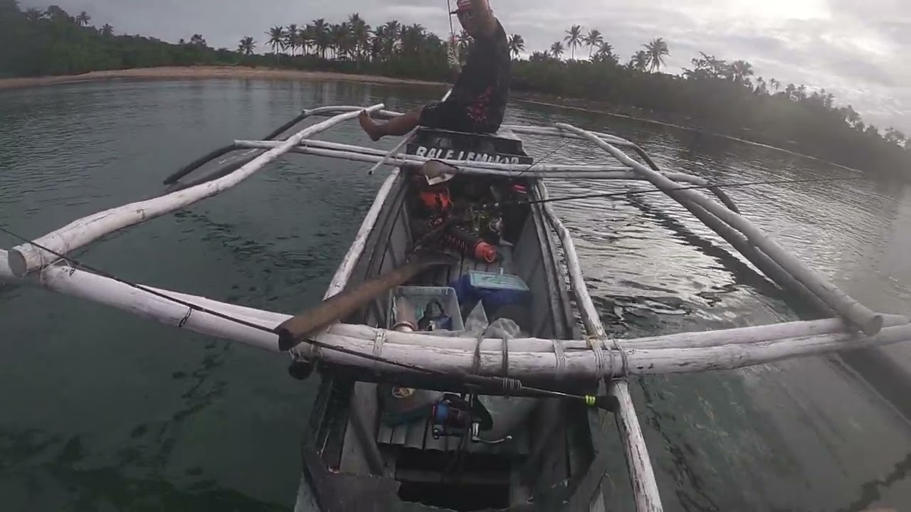 Unang hagis ngayong taon 🎣 fish-on mga master #angler #stressreliever 