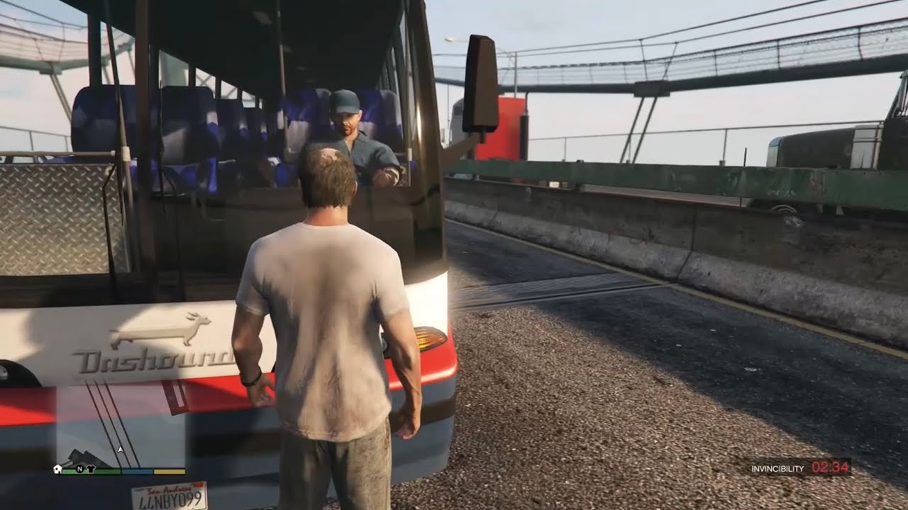 GTA 5: Trevor Taunting Bus Drivers!
