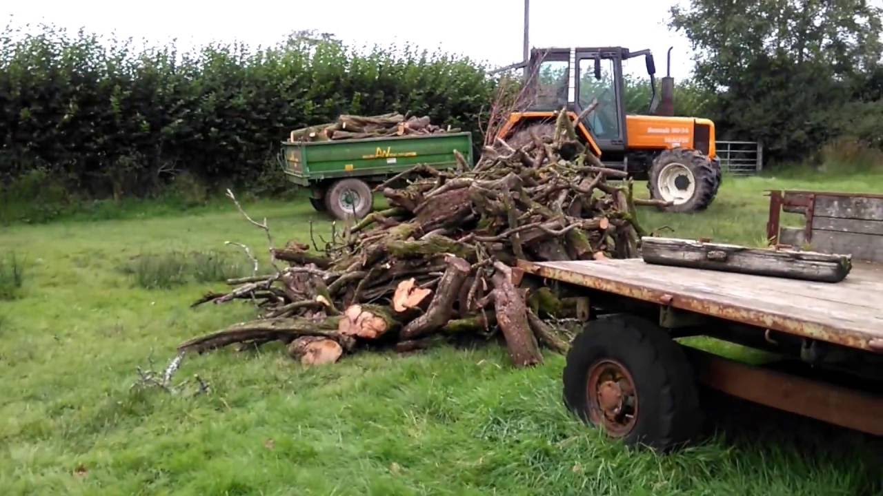 Renaults Roll Home - 110-14 TS & 90-34 TX Carting Wood 4.9.2016