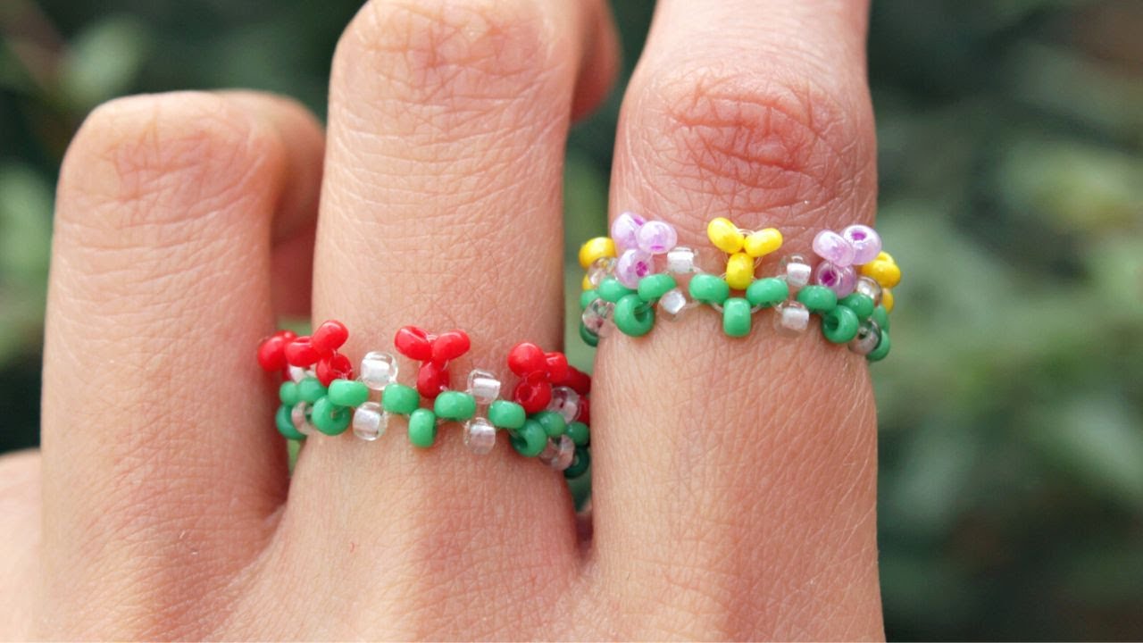 C&oacute;mo hacer Anillo de Flores con Mostacillas 🌼 Anillos Aesthetic 🌼✨